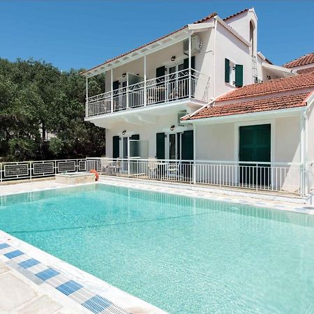 Marika Apartments Kassiopi Exterior foto